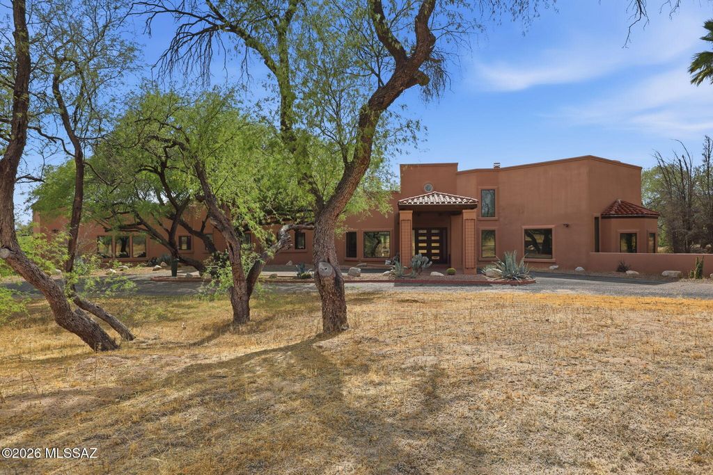 1985 N Bonanza Avenue, Tucson, AZ 85749