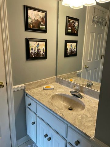 113 Paddock Court, Frankfort, KY 40601