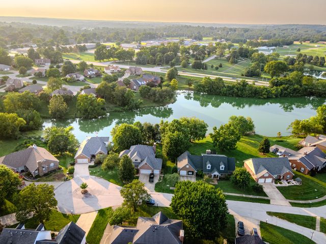 113 Paddock Court, Frankfort, KY 40601