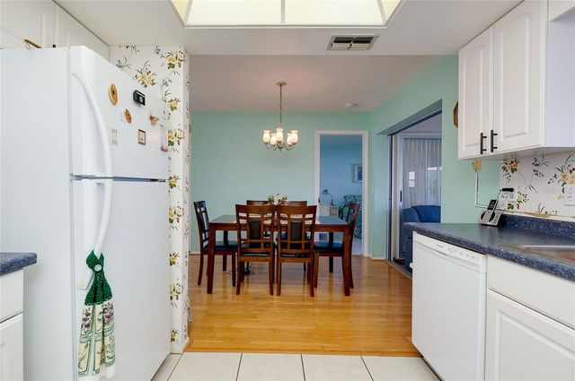 78 CIRCLEWOOD DRIVE A3-2, Venice, FL 34293