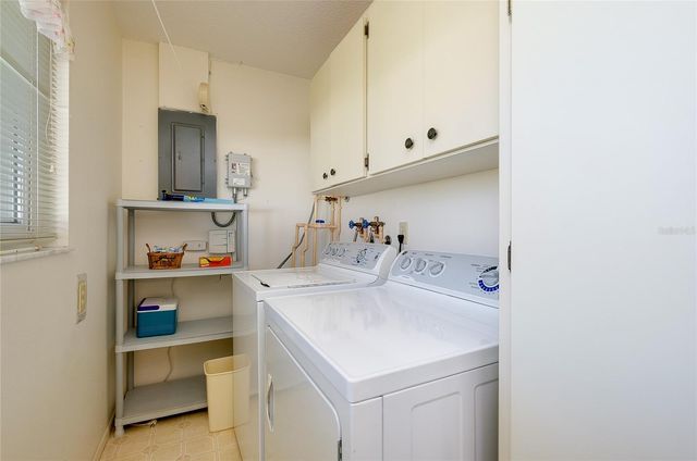 78 CIRCLEWOOD DRIVE A3-2, Venice, FL 34293