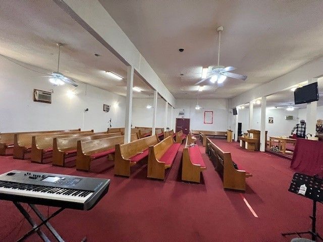 706 N Cicero Avenue, Chicago, IL 60644