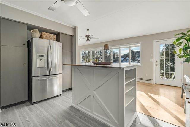 4 Arrowhead Trl, Sparta Twp., NJ 07871