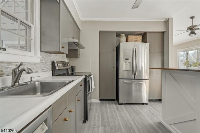 4 Arrowhead Trl, Sparta Twp., NJ 07871