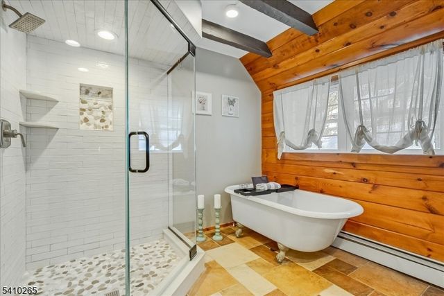 4 Arrowhead Trl, Sparta Twp., NJ 07871