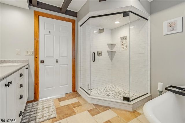 4 Arrowhead Trl, Sparta Twp., NJ 07871