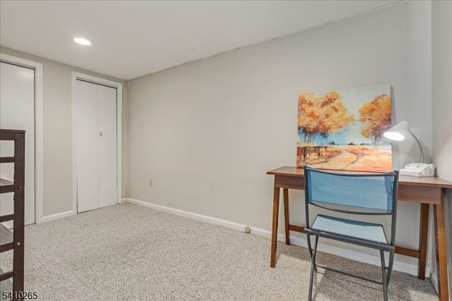 4 Arrowhead Trl, Sparta Twp., NJ 07871