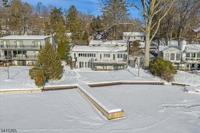 4 Arrowhead Trl, Sparta Twp., NJ 07871