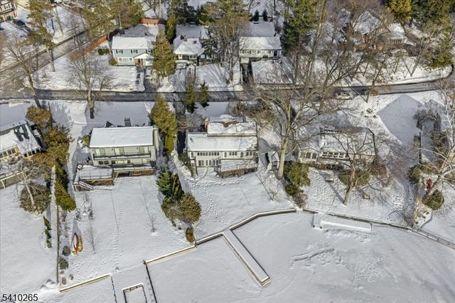 4 Arrowhead Trl, Sparta Twp., NJ 07871