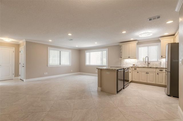 111 CYPRESS POND ROAD, Port Orange, FL 32128