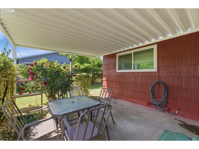 1765 UMPQUA Rd, Woodburn, OR 97071