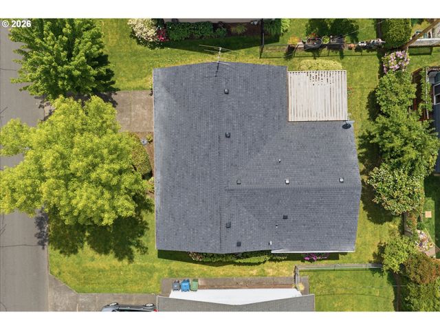 1765 UMPQUA Rd, Woodburn, OR 97071