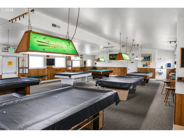 1765 UMPQUA Rd, Woodburn, OR 97071