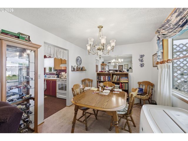 1765 UMPQUA Rd, Woodburn, OR 97071