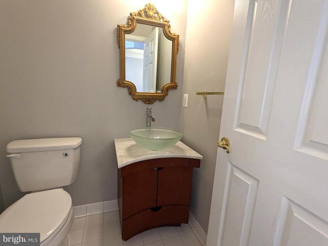 13996 KHALID LN, Chantilly, VA 20151