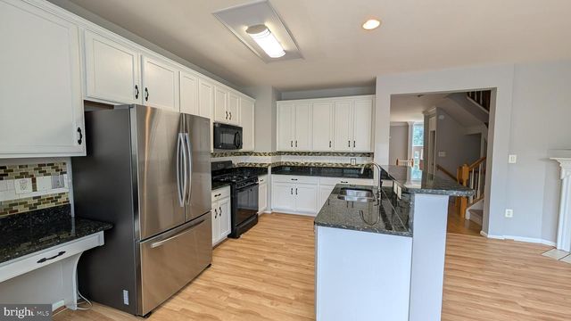 13996 KHALID LN, Chantilly, VA 20151