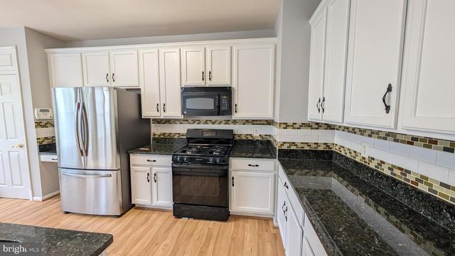13996 KHALID LN, Chantilly, VA 20151