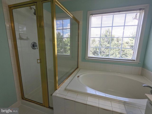 13996 KHALID LN, Chantilly, VA 20151