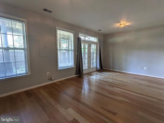 13996 KHALID LN, Chantilly, VA 20151