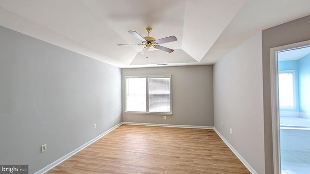 13996 KHALID LN, Chantilly, VA 20151
