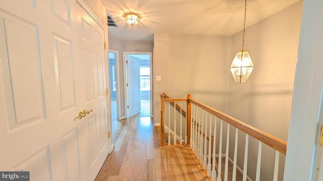 13996 KHALID LN, Chantilly, VA 20151