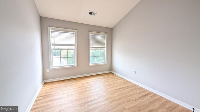 13996 KHALID LN, Chantilly, VA 20151