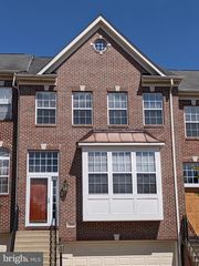 13996 KHALID LN, Chantilly, VA 20151