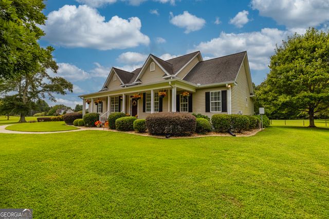 121 Grape Creek Road, Milner, GA 30257