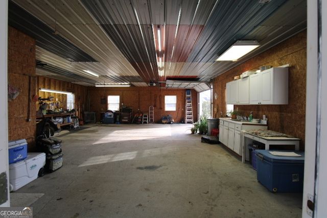 121 Grape Creek Road, Milner, GA 30257