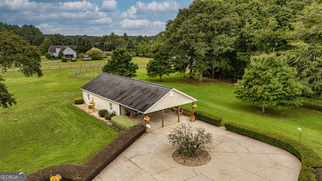 121 Grape Creek Road, Milner, GA 30257