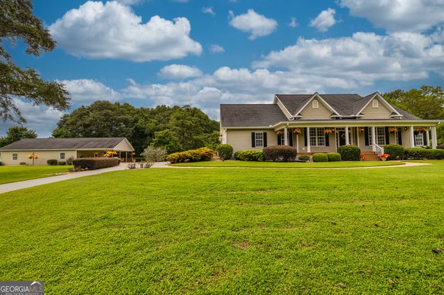 121 Grape Creek Road, Milner, GA 30257