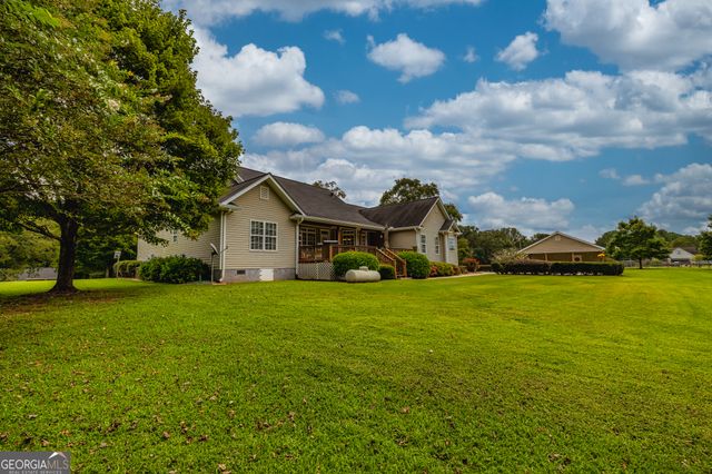 121 Grape Creek Road, Milner, GA 30257