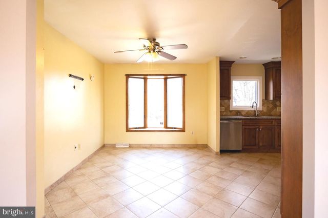 14 N FORK RD, Clementon, NJ 08021