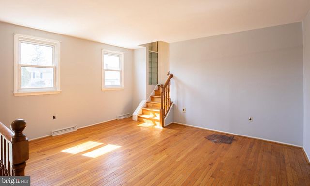 14 N FORK RD, Clementon, NJ 08021