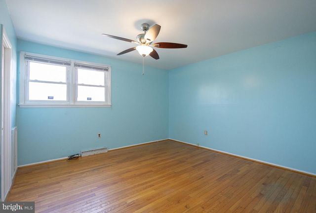 14 N FORK RD, Clementon, NJ 08021