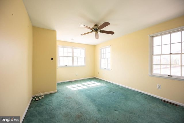 14 N FORK RD, Clementon, NJ 08021