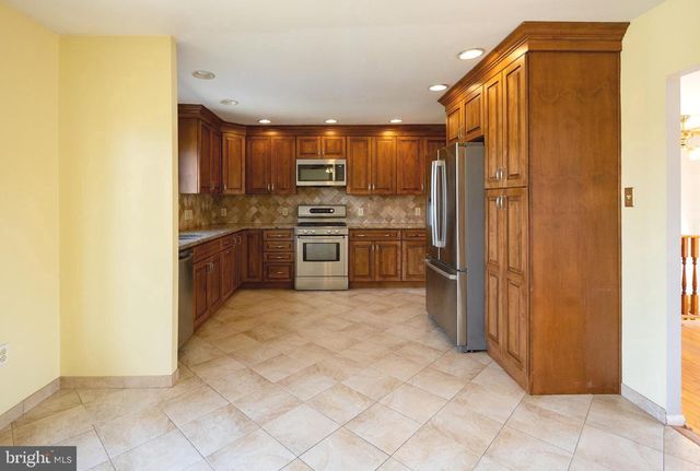 14 N FORK RD, Clementon, NJ 08021