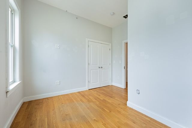 353-357 Adams St R, Boston, MA 02122