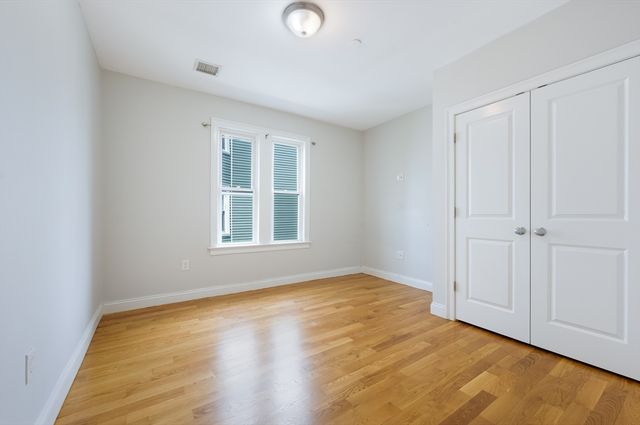 353-357 Adams St R, Boston, MA 02122