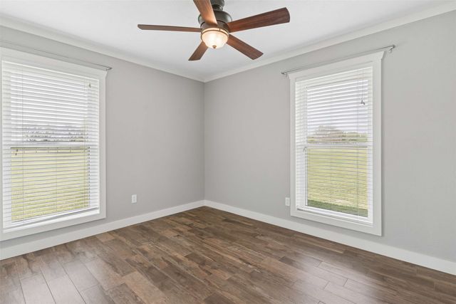 9898 Vail Eton Drive, Pilot Point, TX 76258