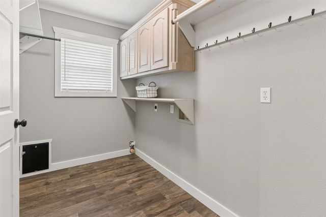 9898 Vail Eton Drive, Pilot Point, TX 76258