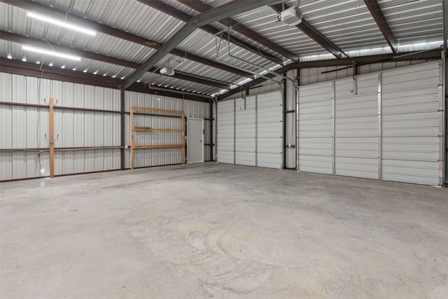 9898 Vail Eton Drive, Pilot Point, TX 76258