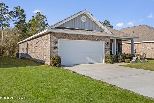 80 Saltmeadow Circle, Ocean Springs, MS 39564