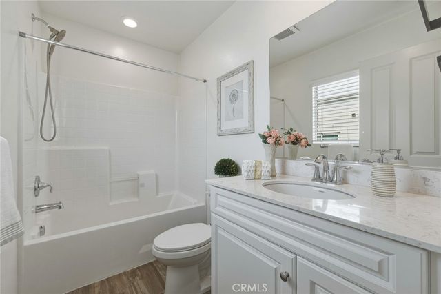 14428 Papaya 3, Gardena, CA 90247