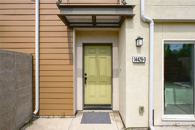 14428 Papaya 3, Gardena, CA 90247