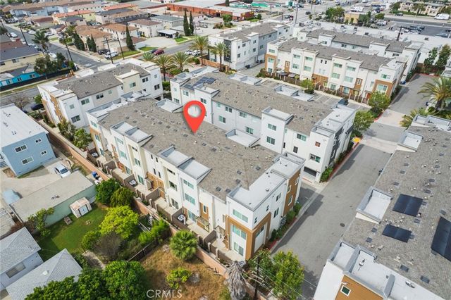 14428 Papaya 3, Gardena, CA 90247