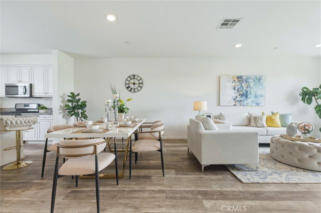 14428 Papaya 3, Gardena, CA 90247