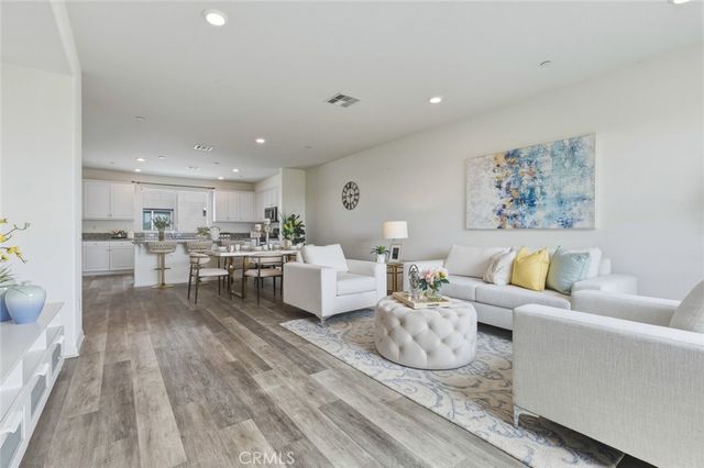 14428 Papaya 3, Gardena, CA 90247