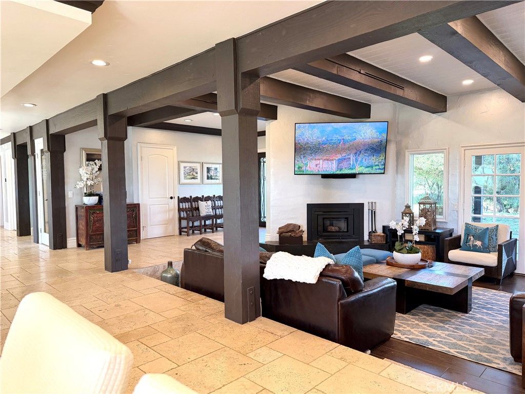 Image 15 of property listing at 38250 Pratt Road, Temecula, CA 92592