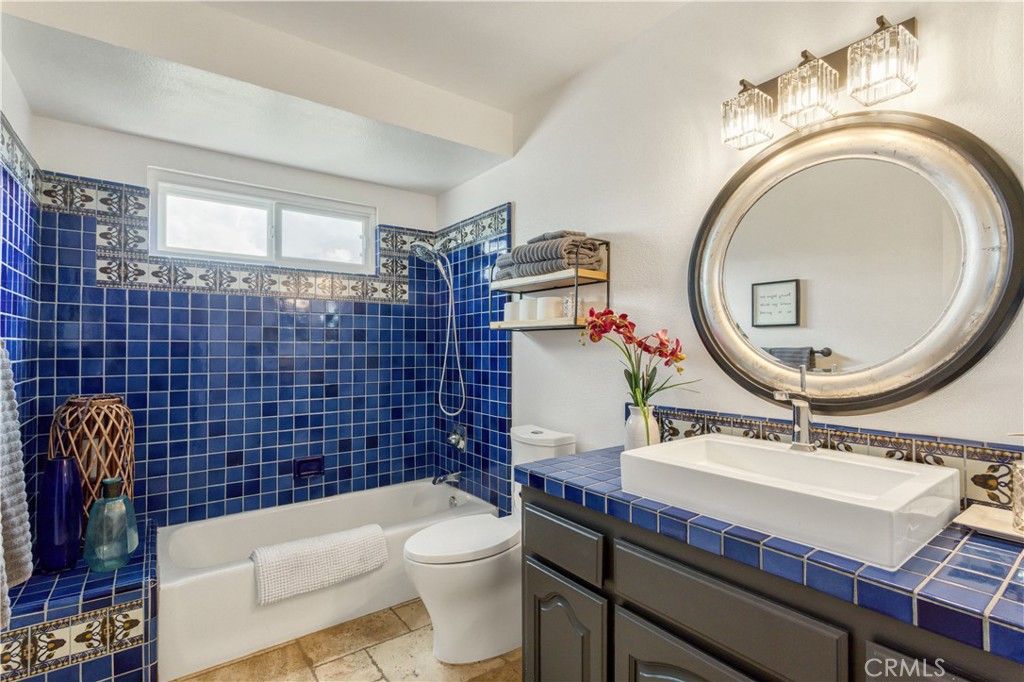 Image 28 of property listing at 38250 Pratt Road, Temecula, CA 92592